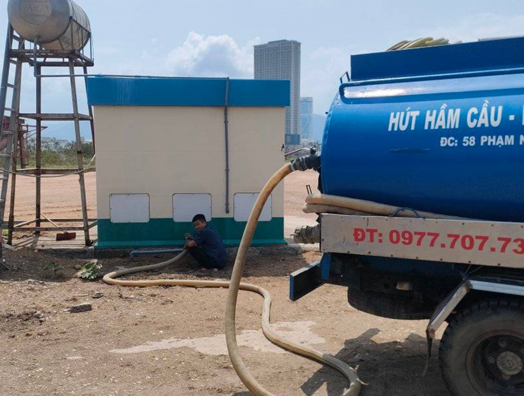 Khách hàng kiểm tra và đánh giá kết quả